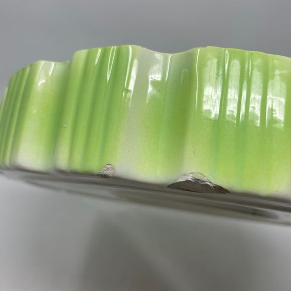 Vintage 1980 Ceramic Pie Plate Dish Green Scalloped Hummingbird Floral Design - Picture 9 of 11